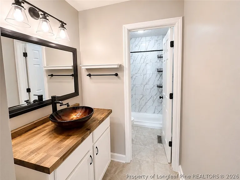 2543 Painters Mill Dr — Photo 17