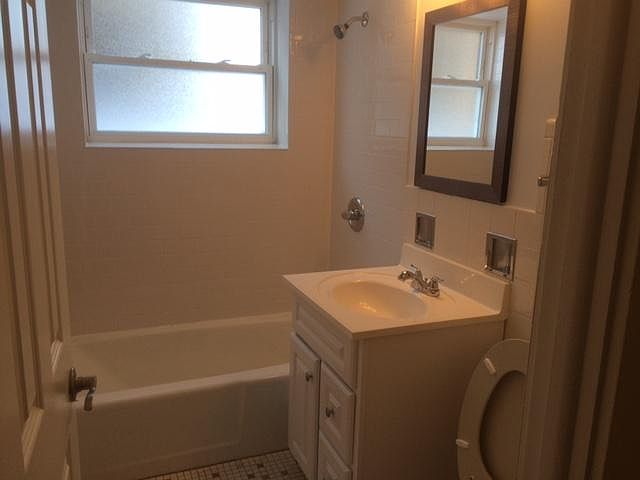 2nd image of 306 S Cass Ave APT 4