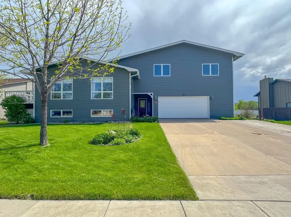 127 Union St, Spearfish, SD 57783