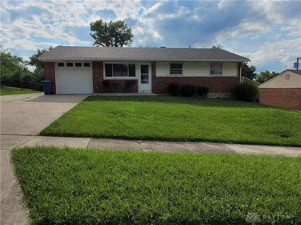 785 Spring Garden Pl, Dayton, OH 45431