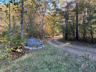 1586 Porters Creek Rd, Bomont, WV, 25030