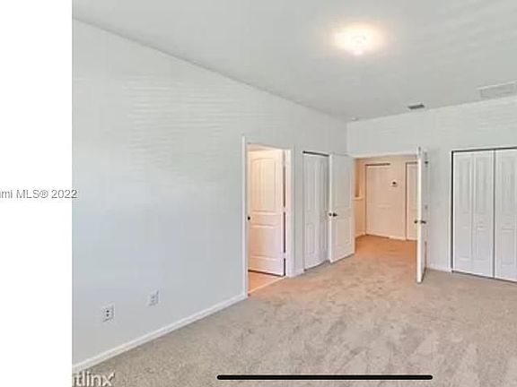 5th image of 358 SE 1st Dr