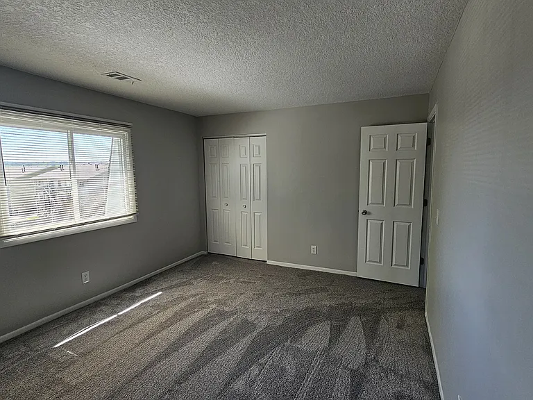 3795 Creek Hill Dr #7 — Photo 6
