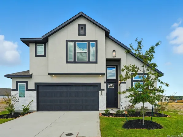 121 Cherrybark Oak, Castroville, TX 78009