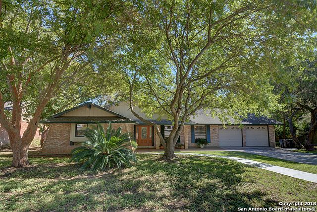 1st image of 213 Briarwood Dr
