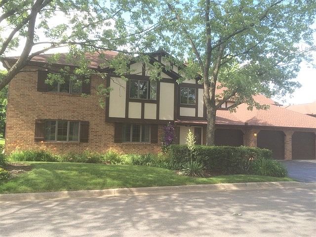 1st image of 7698 Arquilla Dr