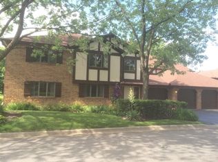 7698 Arquilla Dr, Palos Heights, IL 60463