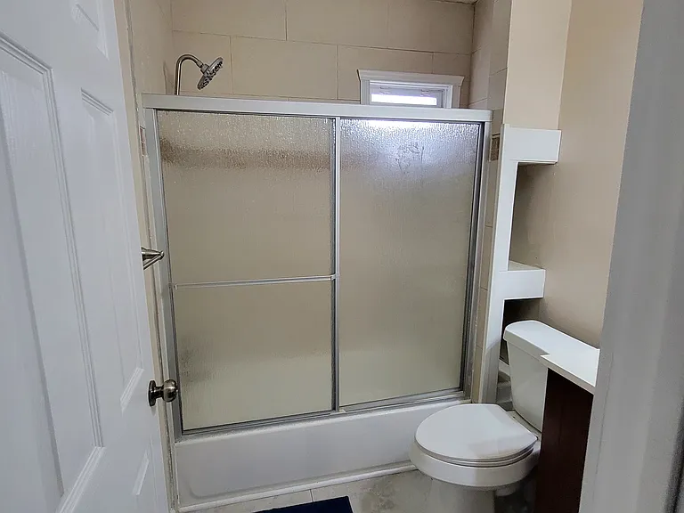 2266 Grandview Ave — Photo 34