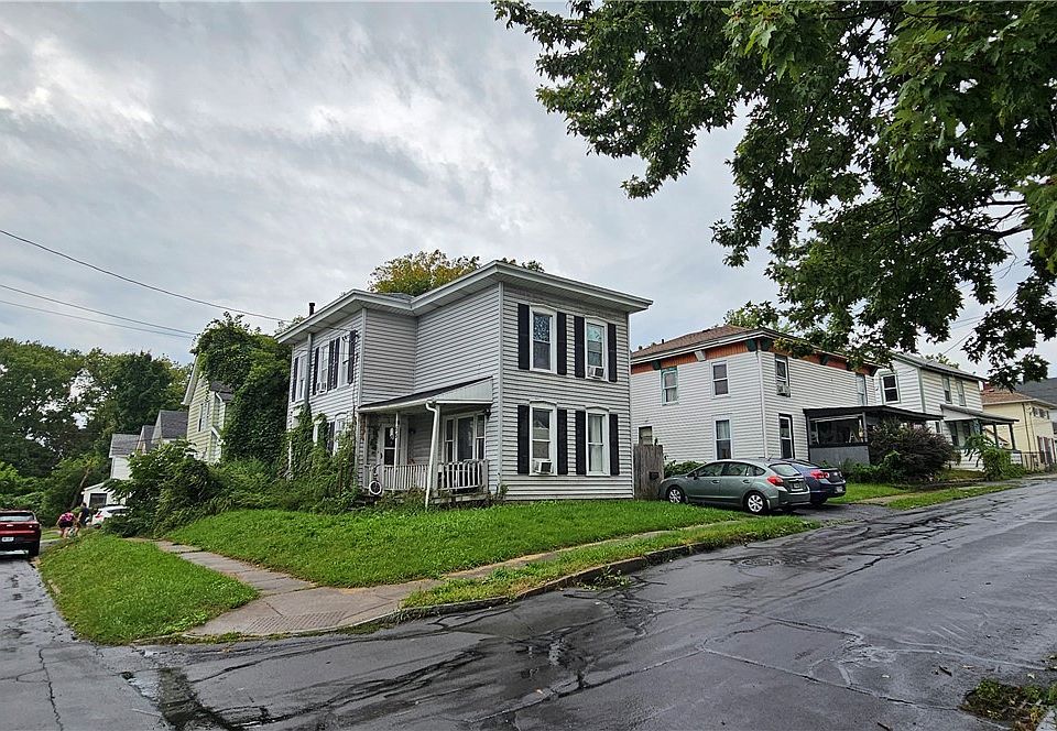 2nd image of 55 Barber St