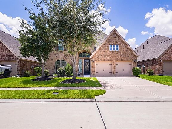 2nd image of 9219 Lakeshores Lagoon Lane