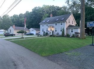 125 Drum Rock Ave, Warwick, RI 02886