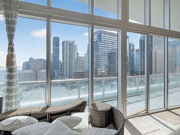 5th image of 495 Brickell Ave APT 2201