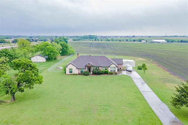 1st image of 1622 N Fm 1138