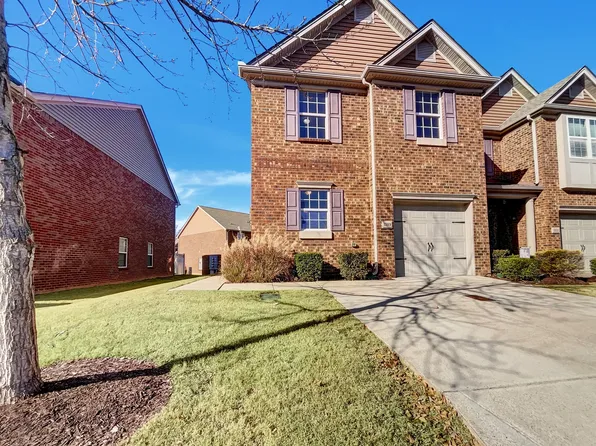 1309 Crown Point Pl, Nashville, TN 37211