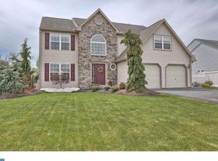318 Monaco Ln, Blandon, PA 19510