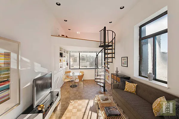 Sold by Halstead Real Estate | media 15