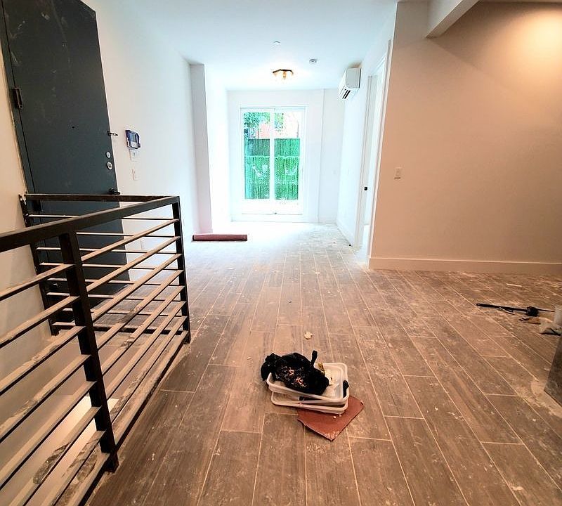 1st image of 1250 Pacific St APT 1B