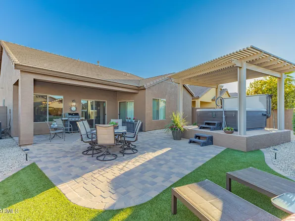 1064 W DESERT GLEN Drive, San Tan Valley, AZ 85143