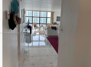 6423 Collins Ave APT 1709, Miami Beach, FL 33141