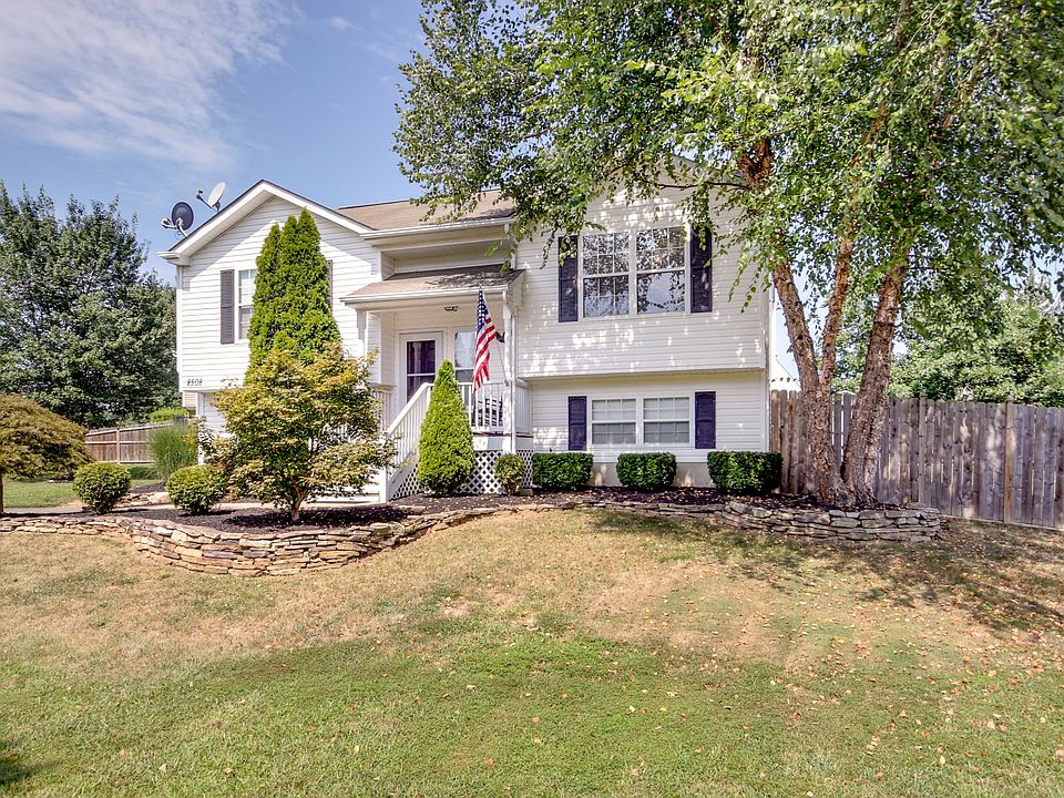1st image of 8508 Glenmont Dr