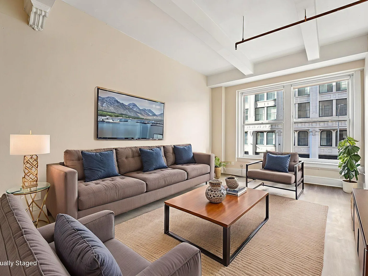 Chamber Lofts — Photo 2