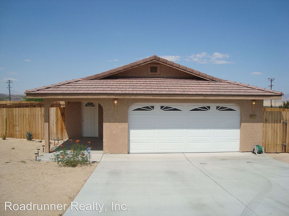 1st image of 69272 Cactus Dr
