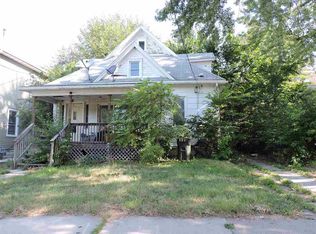 121 Courtland St, Waterloo, IA 50703