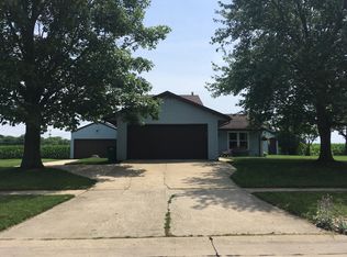 1805 Kenny Ave, Champaign, IL 61822