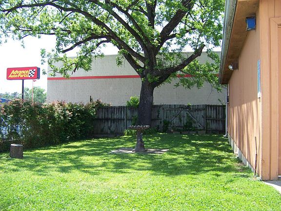 3rd image of 628 Kansas St