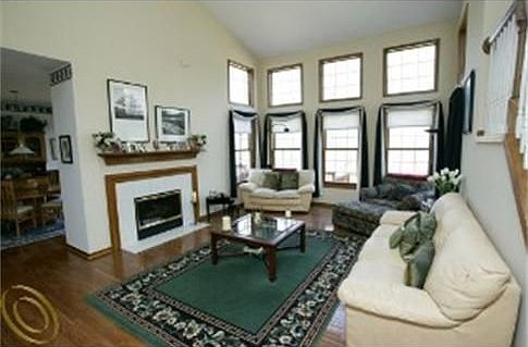 4th image of 47080 Woodlong Dr