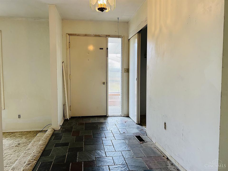 7718 Gaines Rd, Cincinnati, OH 45247 Zillow