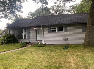 2200 Oak Ln, Gary, IN 46408