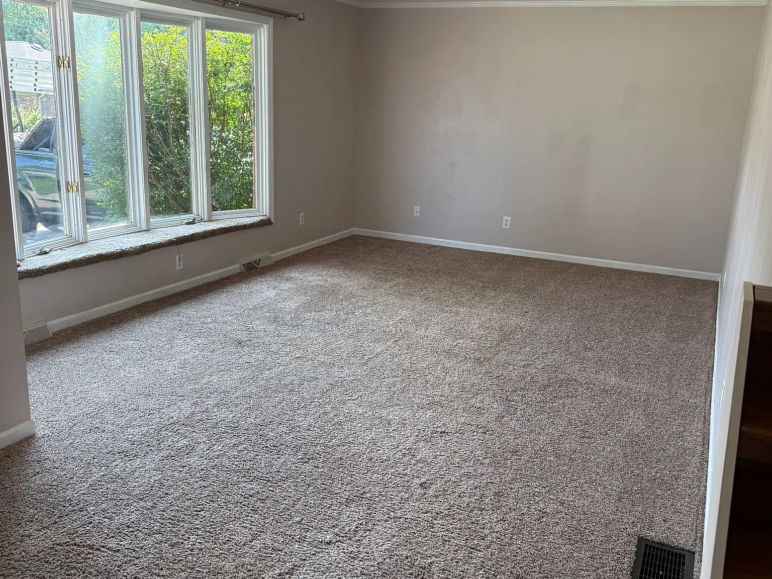 3 bed, 2.5 bath, 2028 sqft, $2,250 — Photo 4