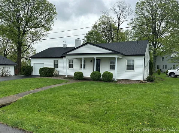 2225 Grandview Drive, Floyds Knobs, IN 47119