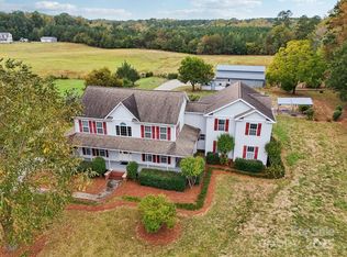 325 N Moose Rd, Mount Pleasant, NC 28124