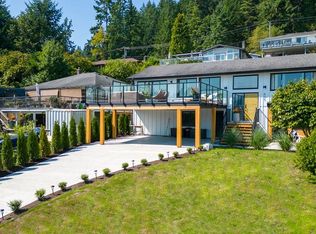 405 S Fletcher Rd, Gibsons, BC V0N1V0