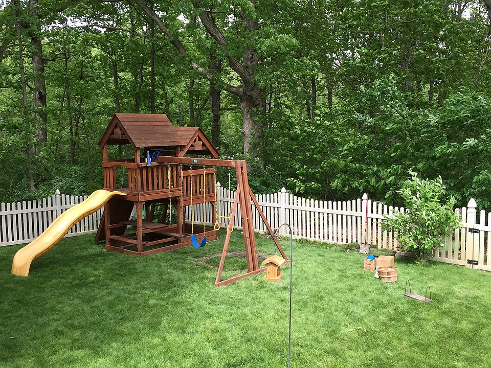 1st image of 12609 Tall Oaks Dr