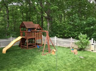 12609 Tall Oaks Dr, Cedar Lake, IN 46303