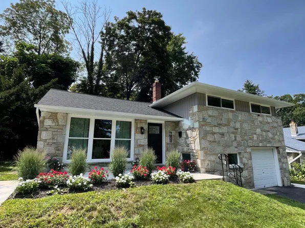 7905 Rodgers Rd, Elkins Park, PA 19027