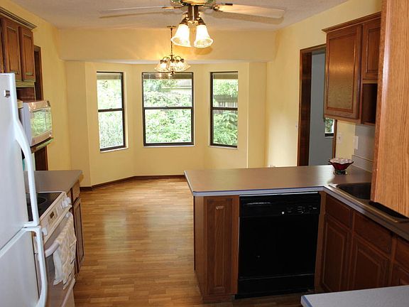 5th image of 12182 Blackfoot Ct