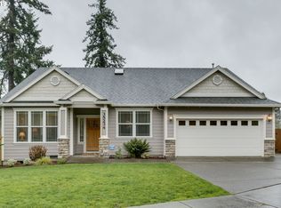 35234 Juniper Ln, Saint Helens, OR 97051