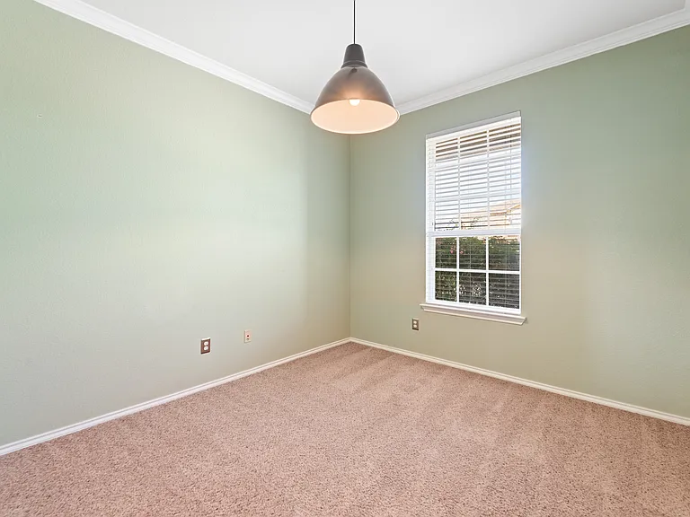 9210 Sandyford Ct — Photo 4