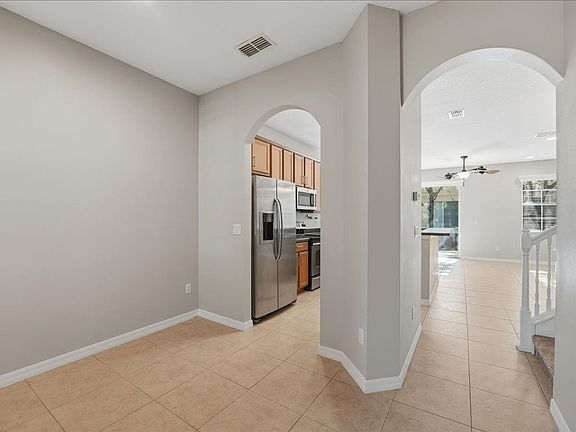 3rd image of 5445 Burnt Acorn Way