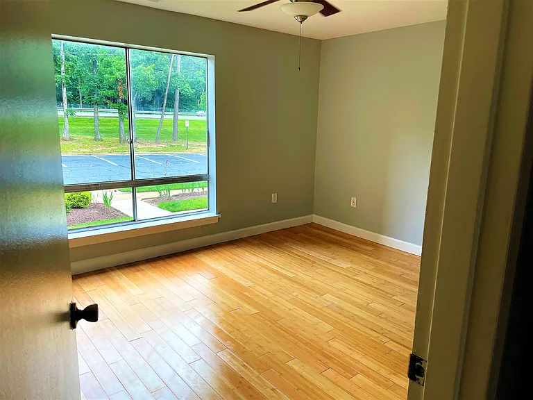 8405 Greenbelt Rd #101 — Photo 21