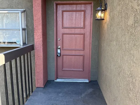 6677 Caro St, Paramount, CA 90723