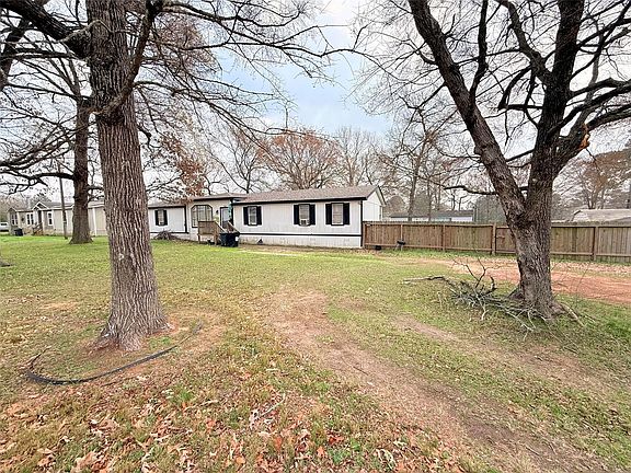 3rd image of 25351 Bluff View Ct