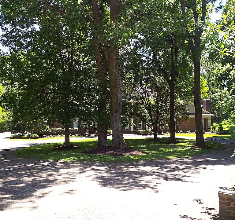 1st image of 6527 Longview Ln