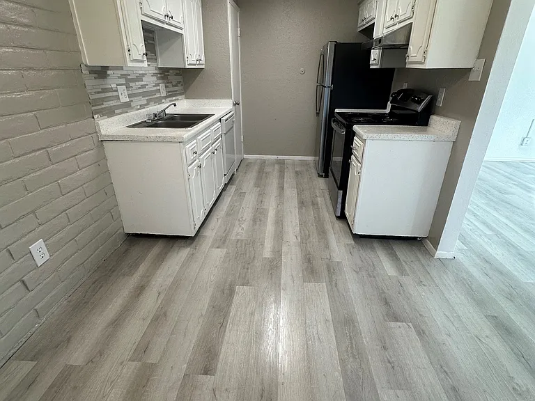 La Cima Apartments — Photo 26