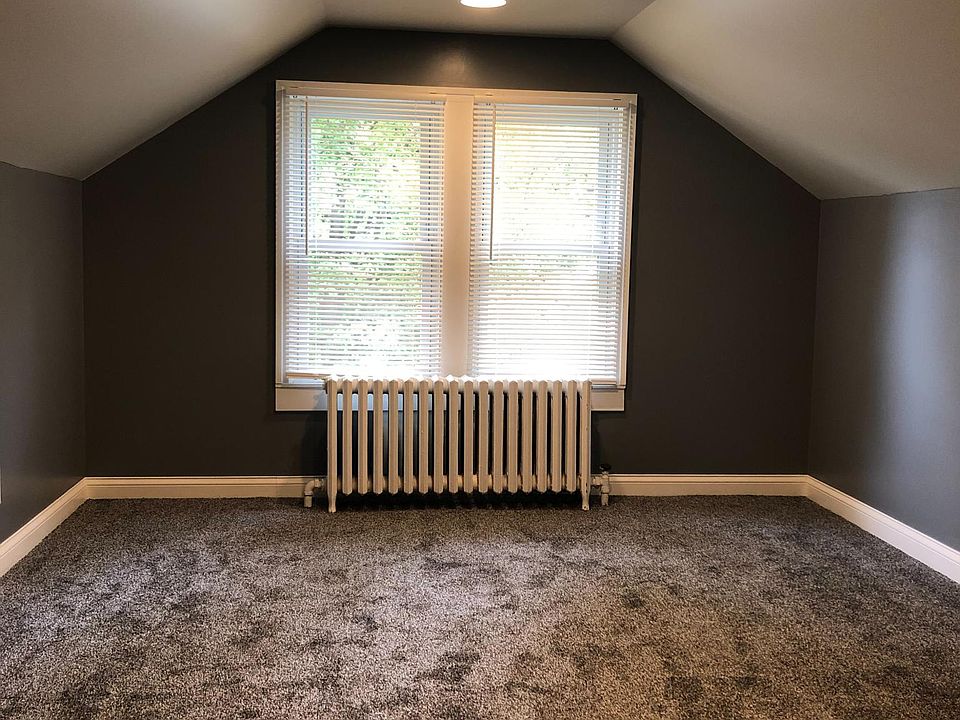 Bedroom #1