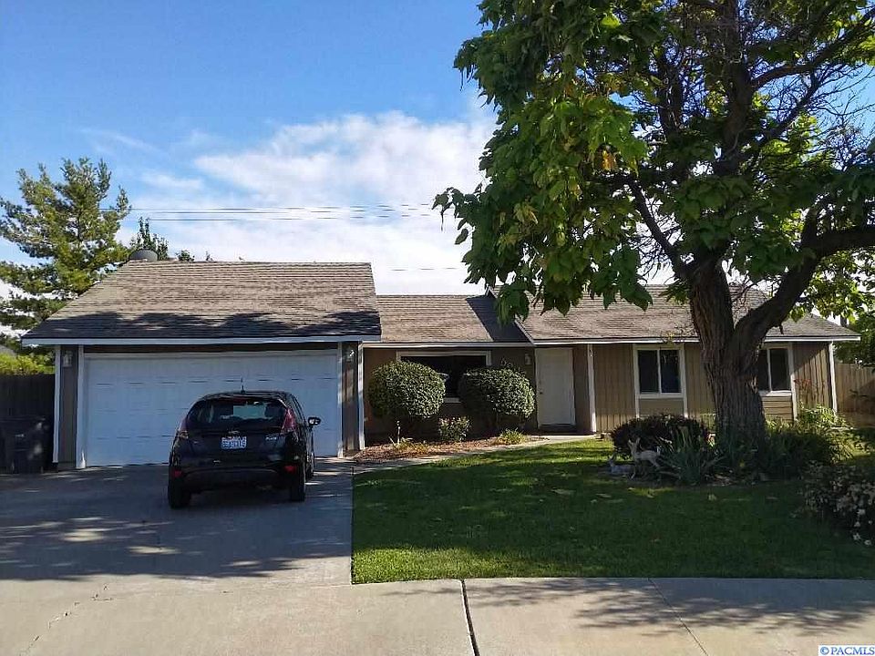 1st image of 9007 W Deschutes Dr